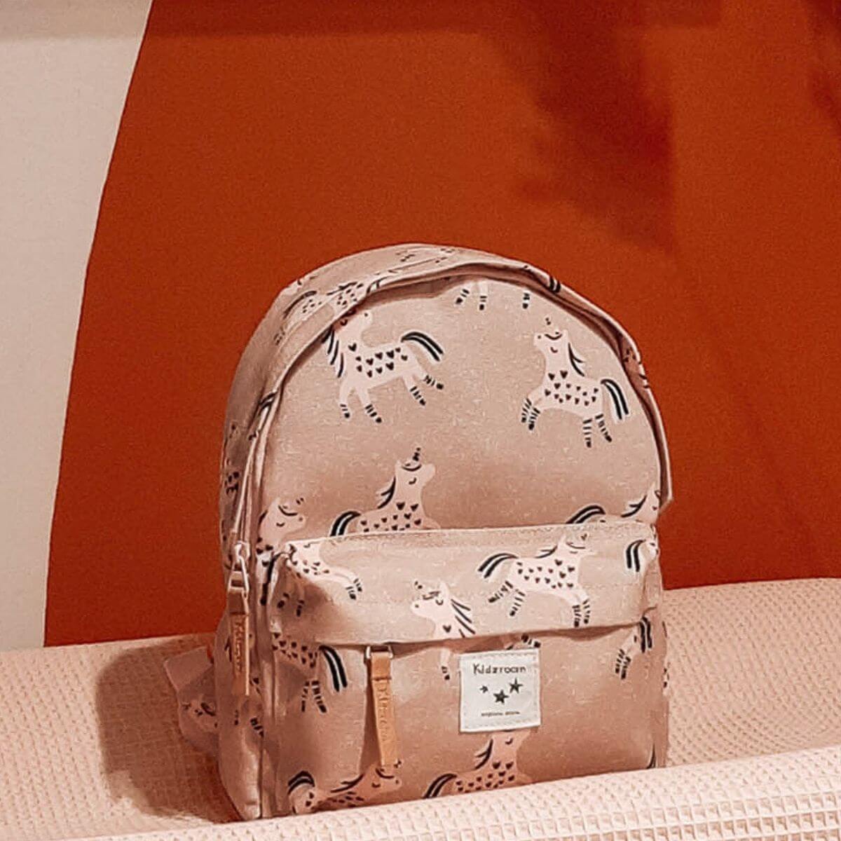Mochila Unicornios marrón Kidzroom